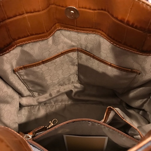 Michael Kors Crocodile Hamilton - Picture 7 of 12